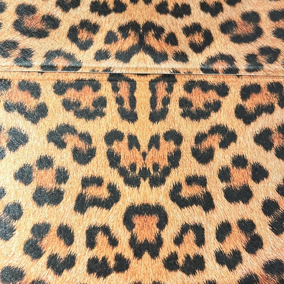 Meet your Posher! - Picture 1 of 1